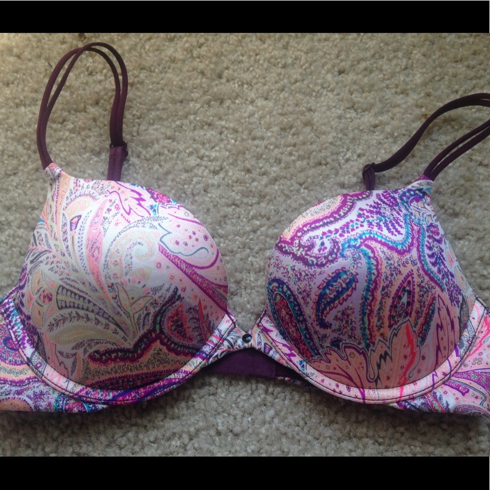 Victoria's secret bra